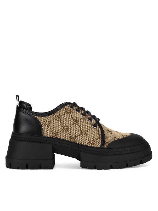 Nine West Oxfords · Μπεζ