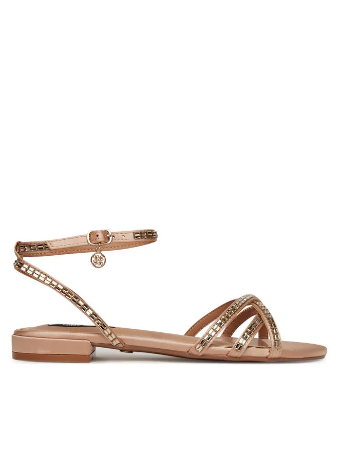 Nine West Σανδάλια · Μπεζ