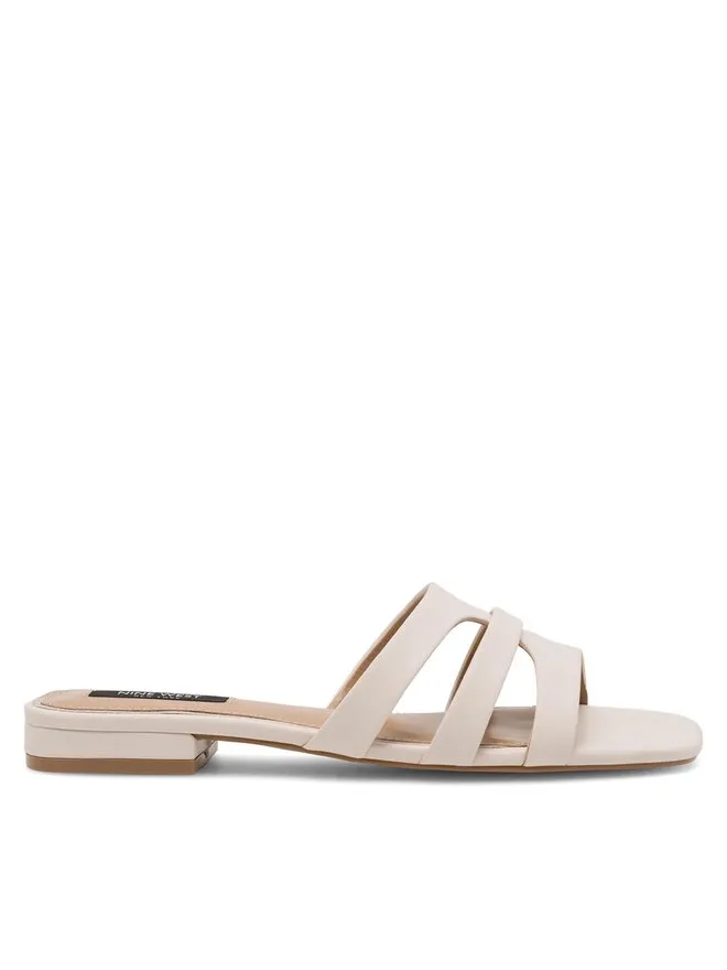 Nine West Παντόφλες · Μπεζ