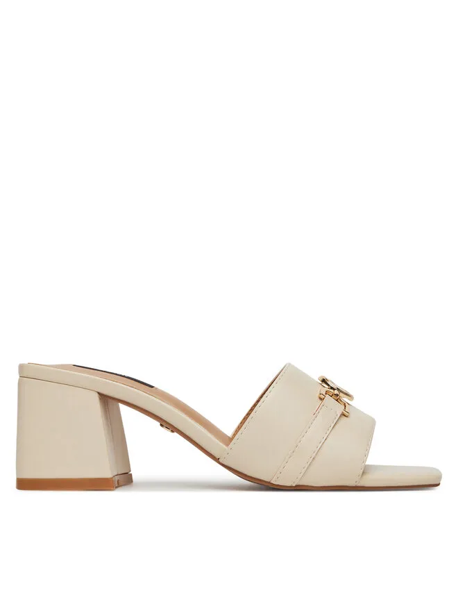Nine West Παντόφλες · Μπεζ