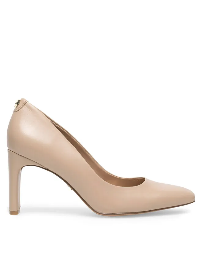 Nine West Γοβάκια · Μπεζ