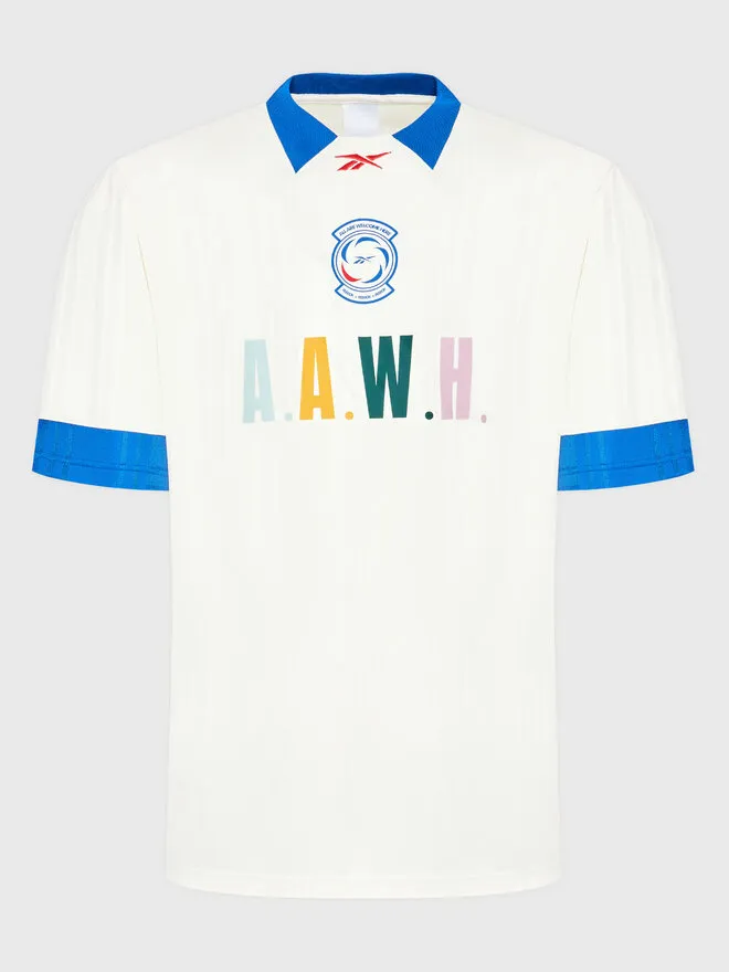Reebok T-Shirt · Μπεζ