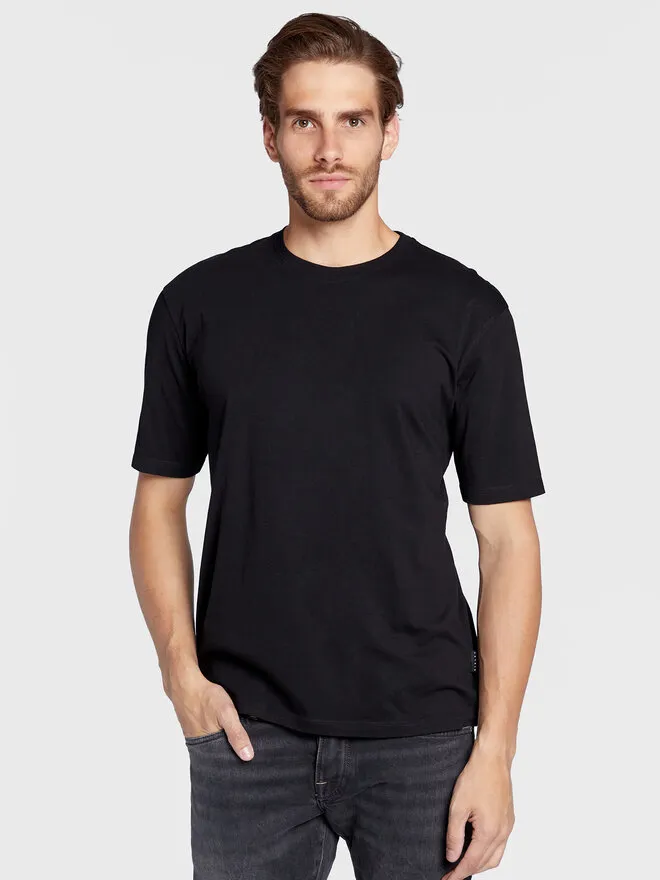 Sisley T-Shirt · Μαύρο