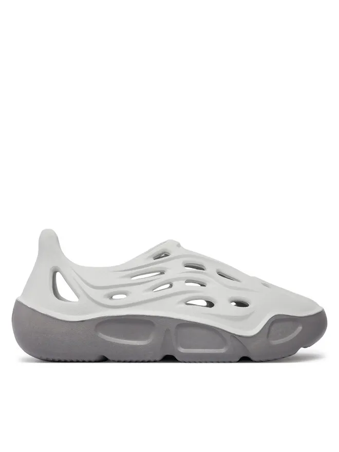 Steve Madden Κλειστά παπούτσια · Γκρι