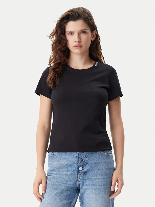 T-Shirt · Μαύρο