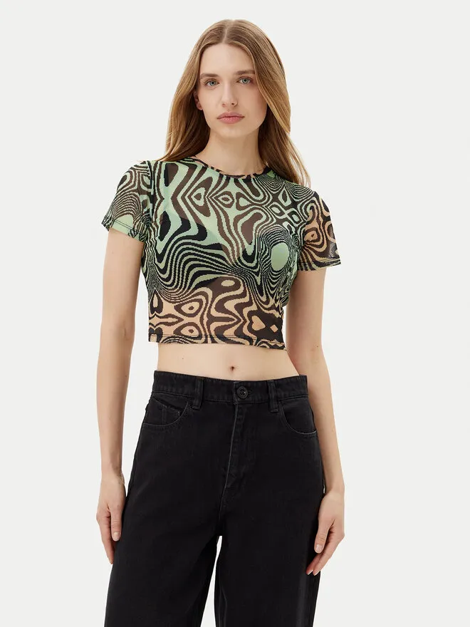 T-Shirt · Έγχρωμο