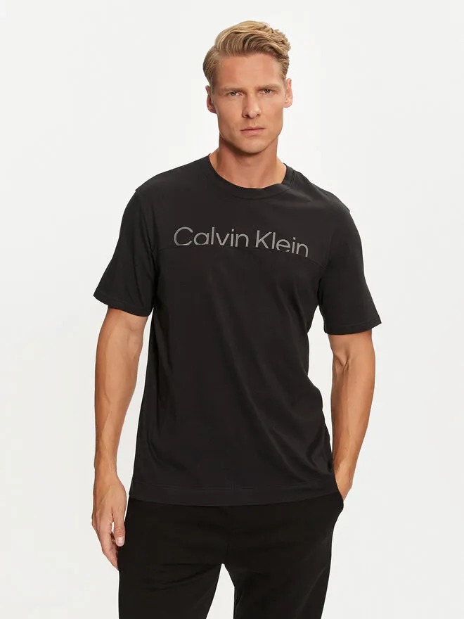 T-Shirt · Μαύρο
