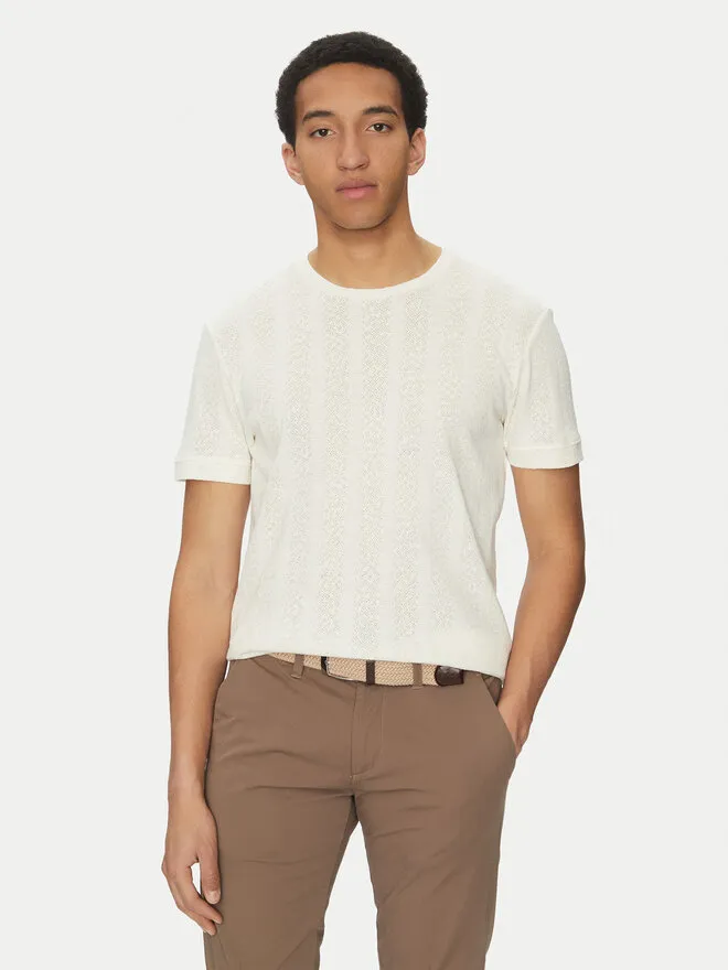 T-Shirt · Εκρού