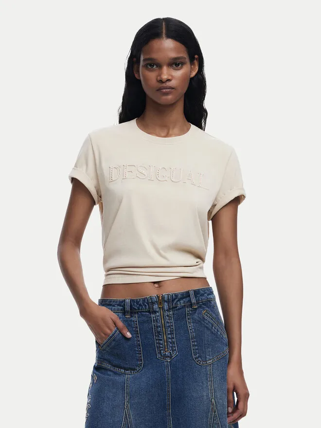 T-Shirt · Εκρού