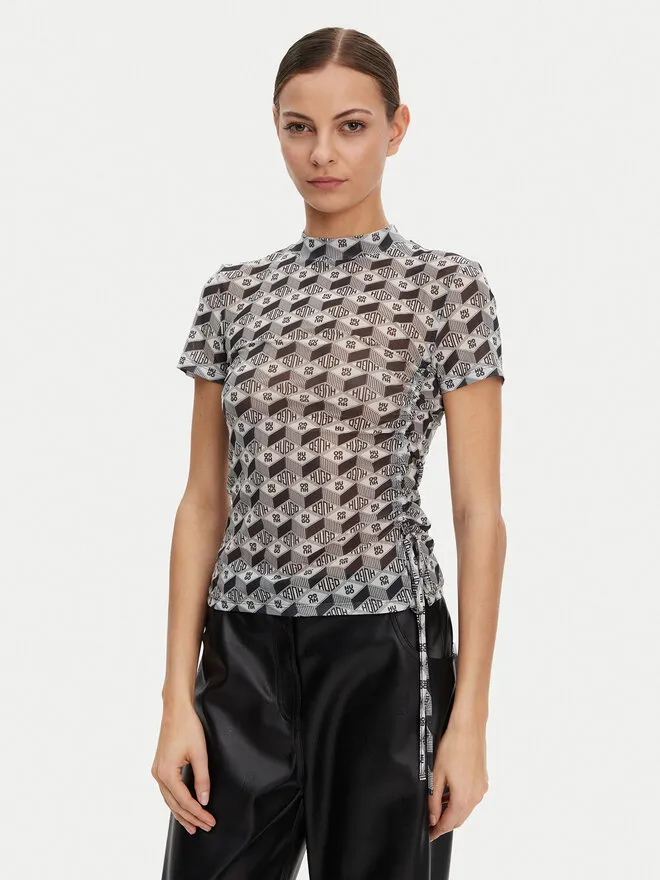 T-Shirt · Έγχρωμο