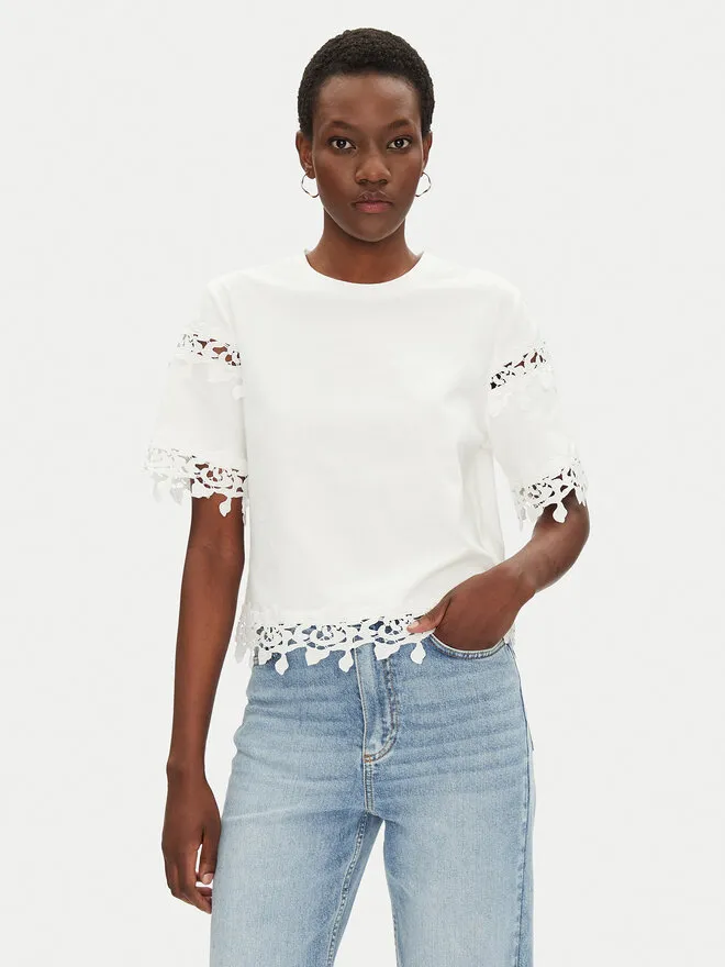 T-Shirt · Λευκό