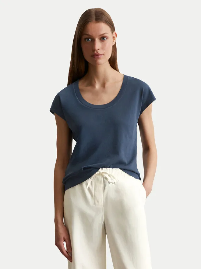 T-Shirt · Σκούρο μπλε