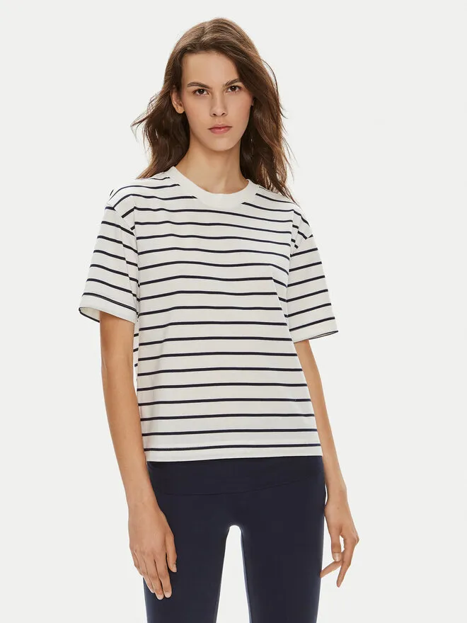 T-Shirt · Λευκό
