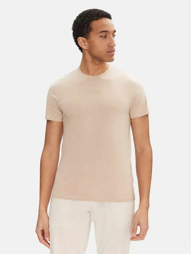 T-Shirt · Έγχρωμο