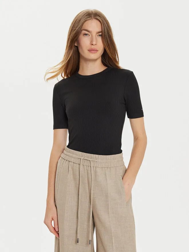 T-Shirt · Μαύρο