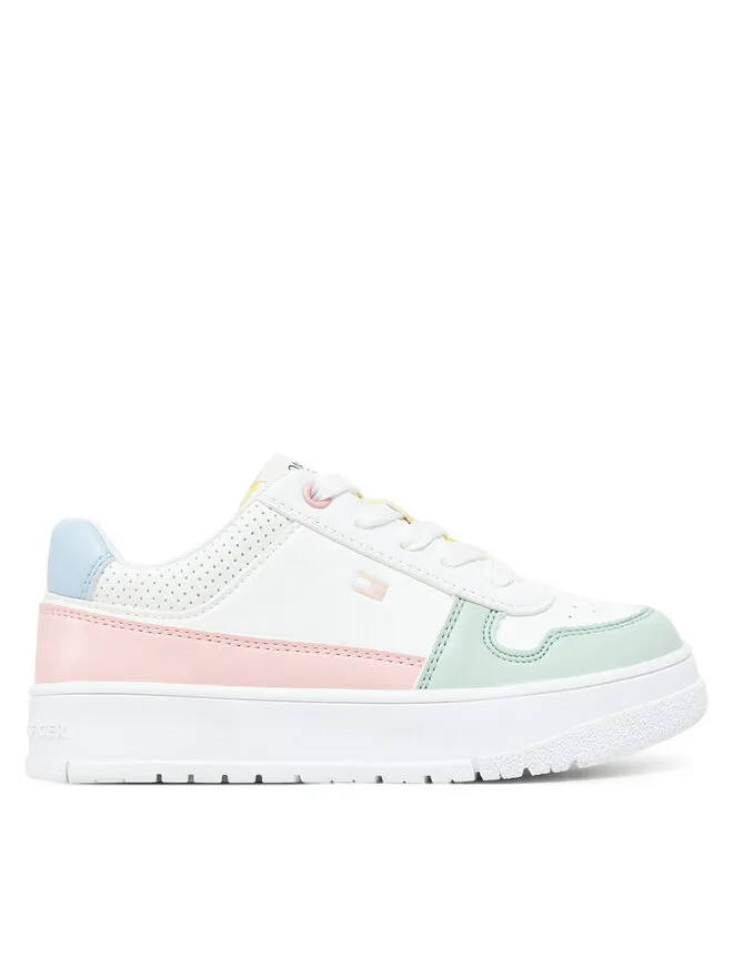 Αθλητικά · Λευκό