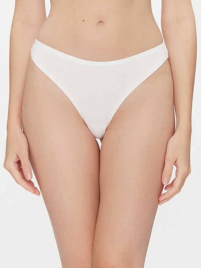 Στρίνγκ · Λευκό