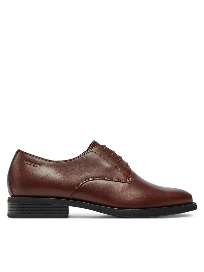 Vagabond Shoemakers Κλειστά παπούτσια · Καφέ