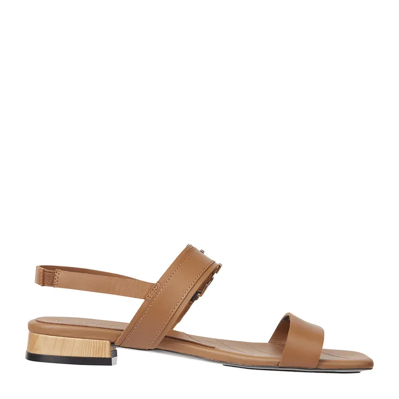 Low-heeled sandal