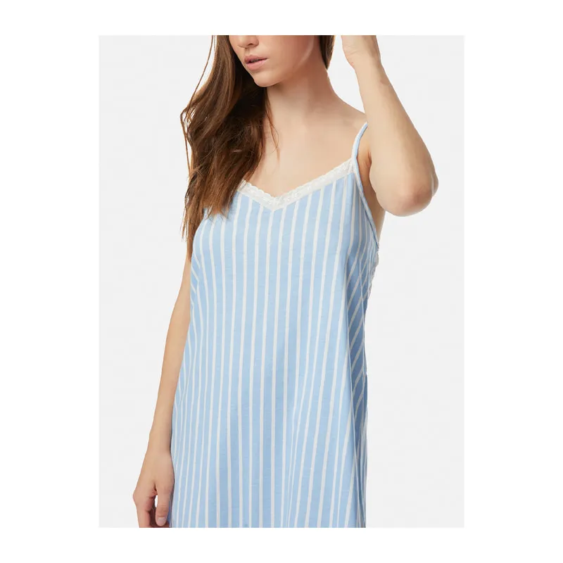 Sleeveless nightgown