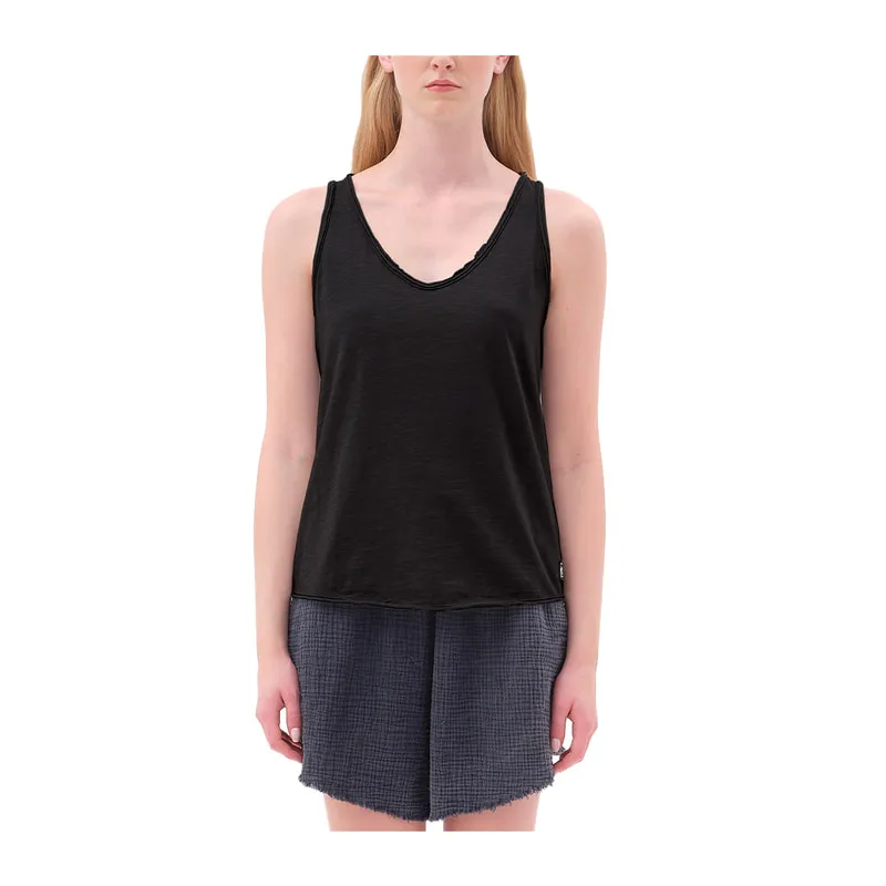 Sleeveless blouse