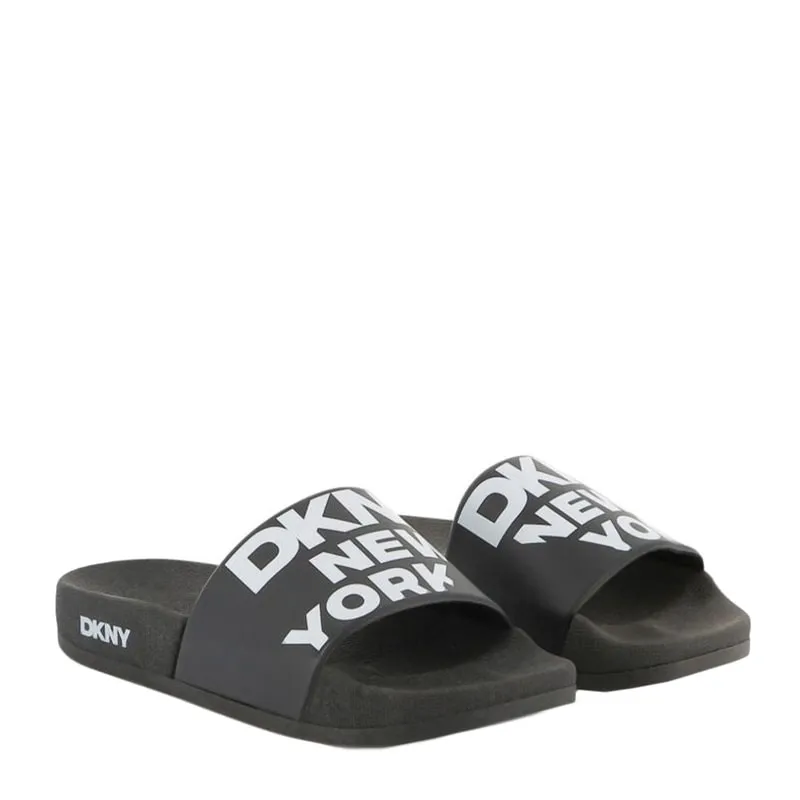 Slippers with logo