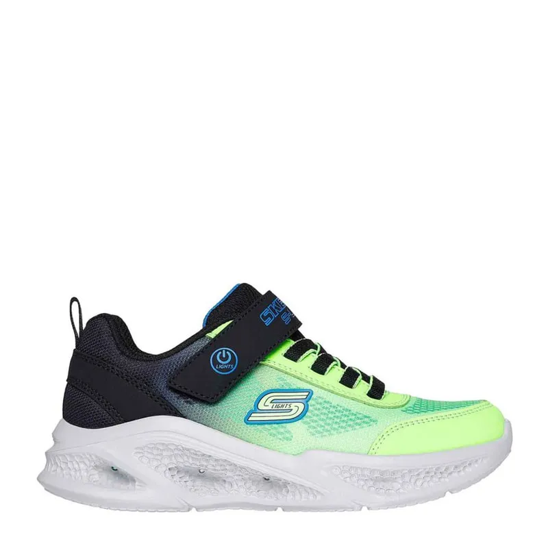Athletic shoes with lights