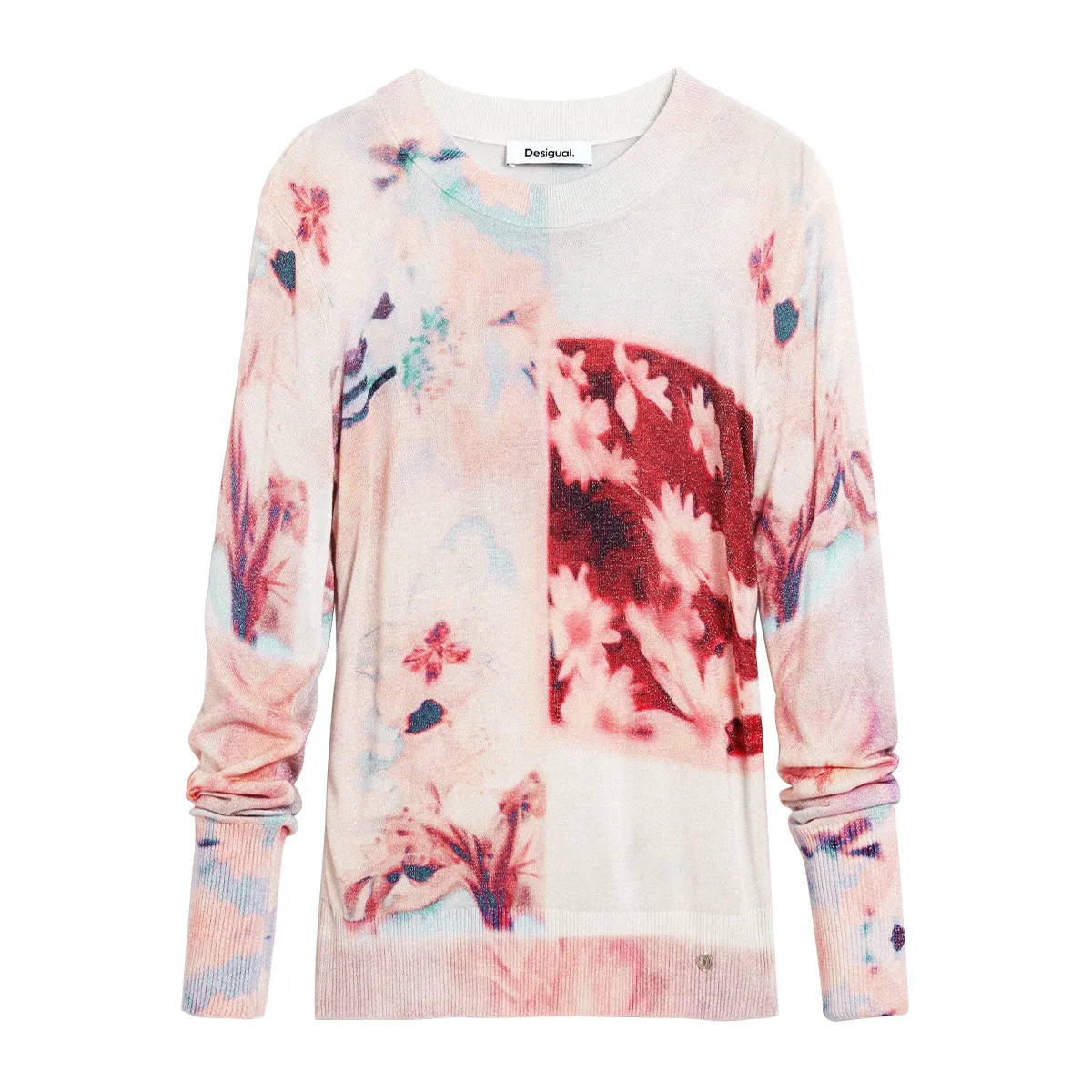 Knitted blouse with flowers