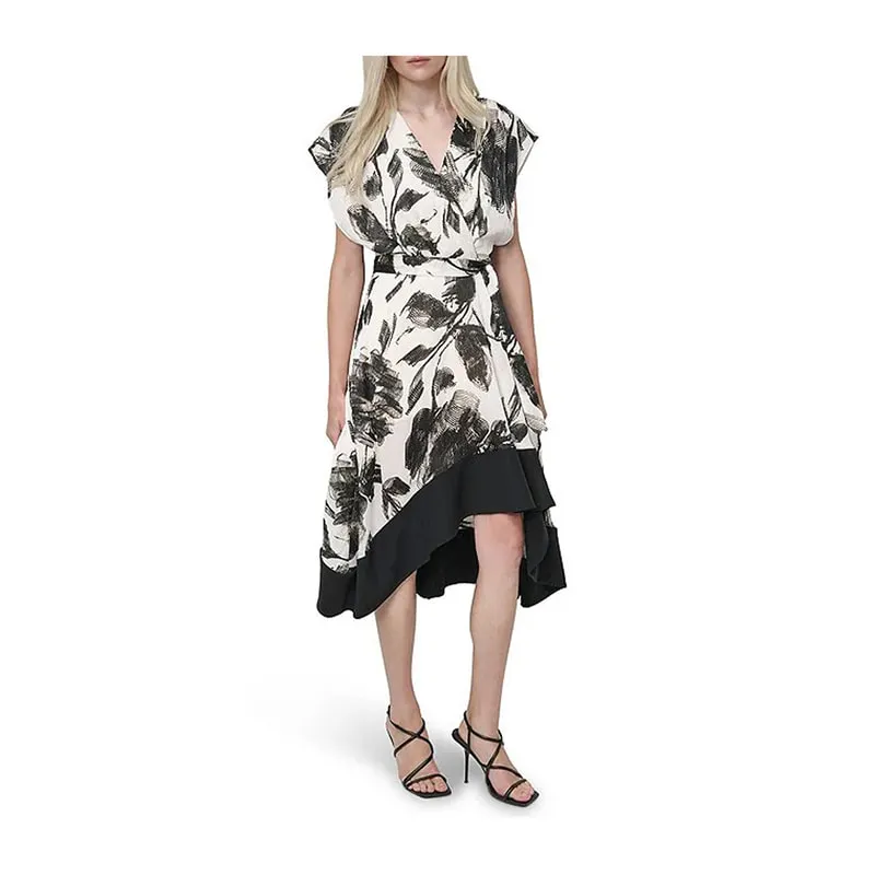 Asymmetric dress
