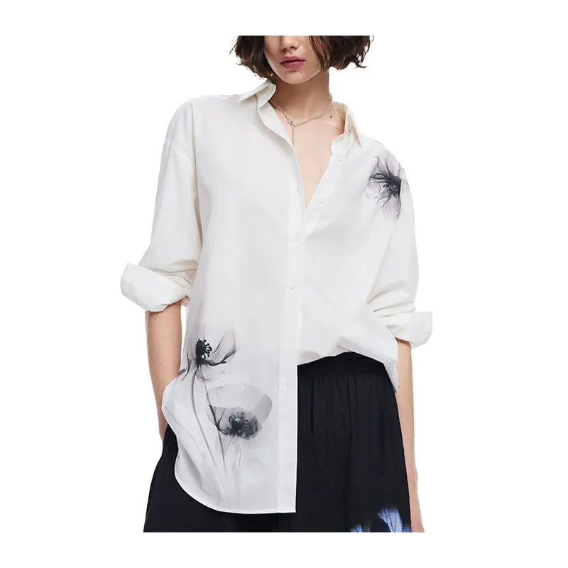 Shirt with flower pattern