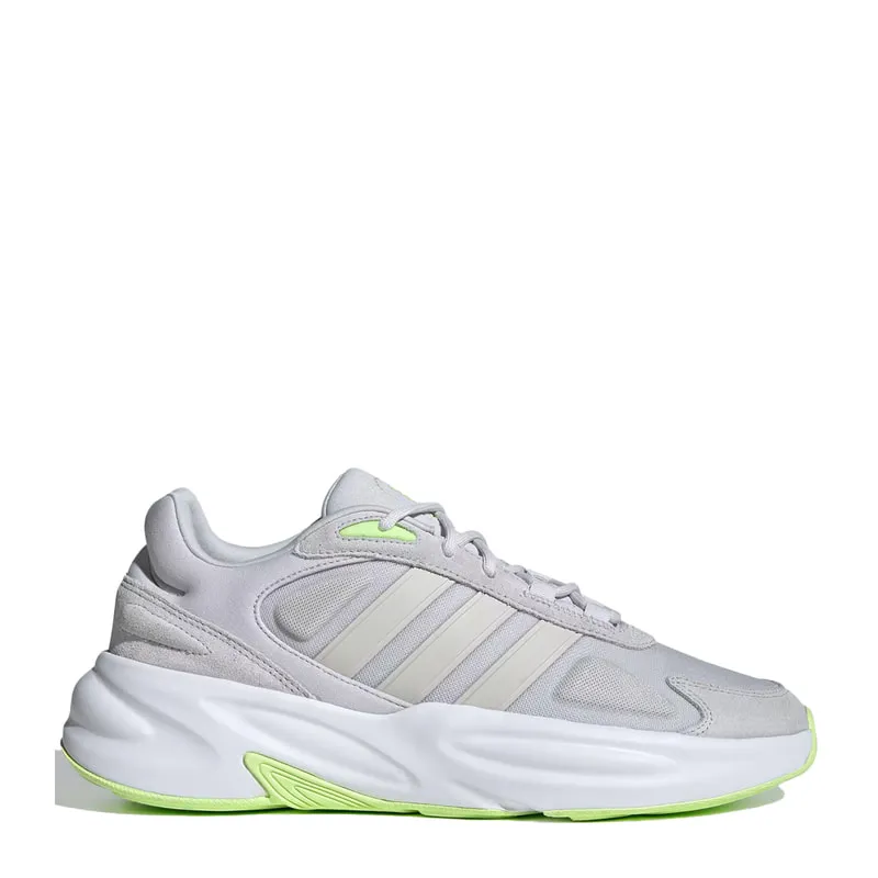 Mens sports shoes