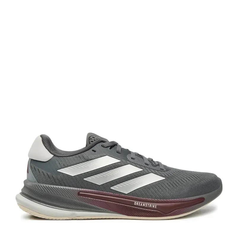 Mens sports shoes
