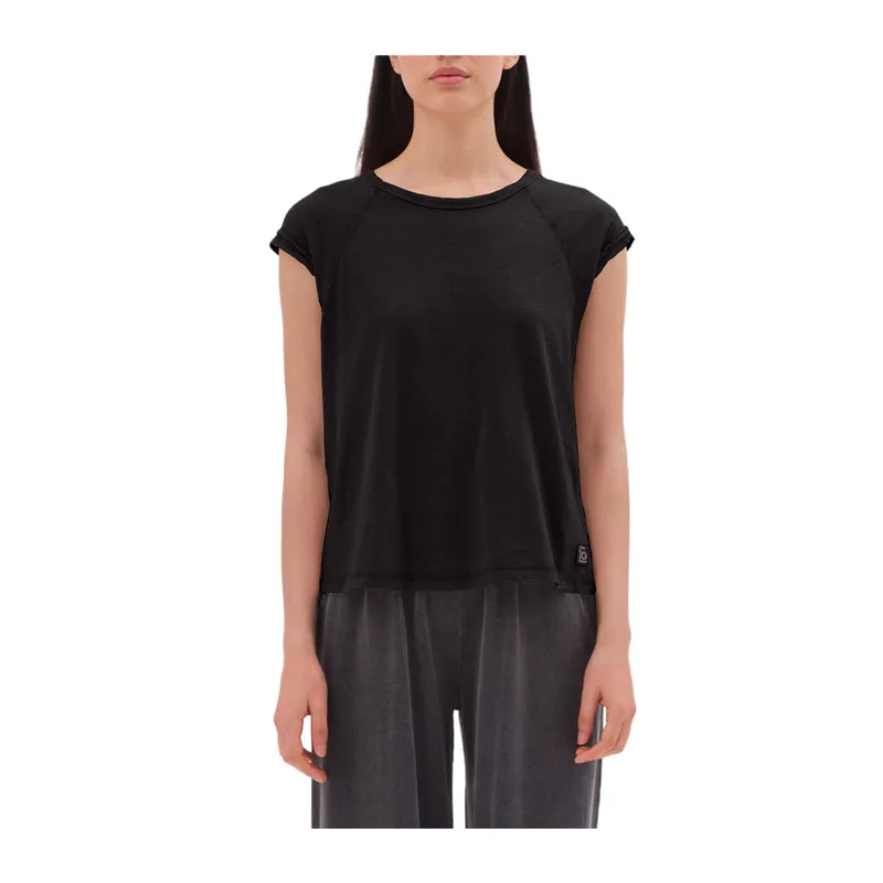 Short sleeve blouse