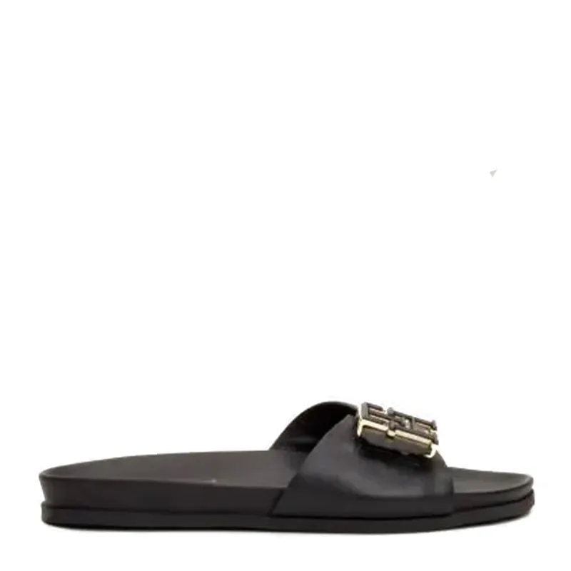 Leather sandals