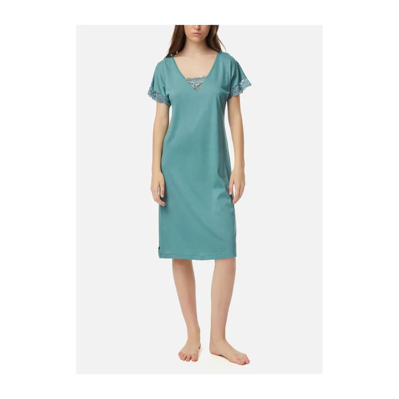Short sleeve nightgown with lace