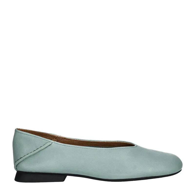 Womens ballerinas