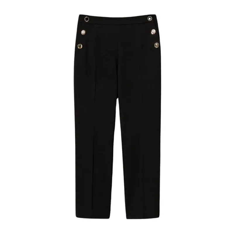 Trousers with jewel buttons