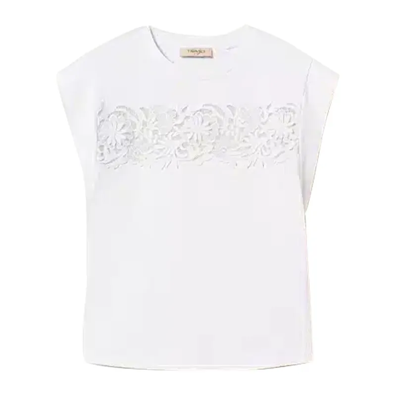 Womens blouse with lace appliqu?