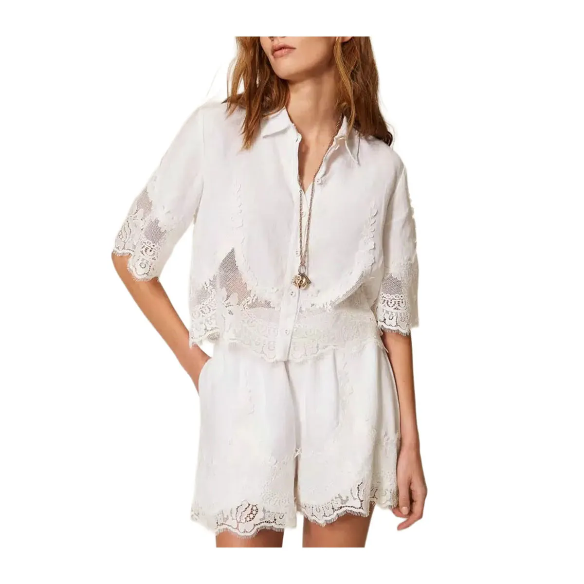 Linen shirt with lace