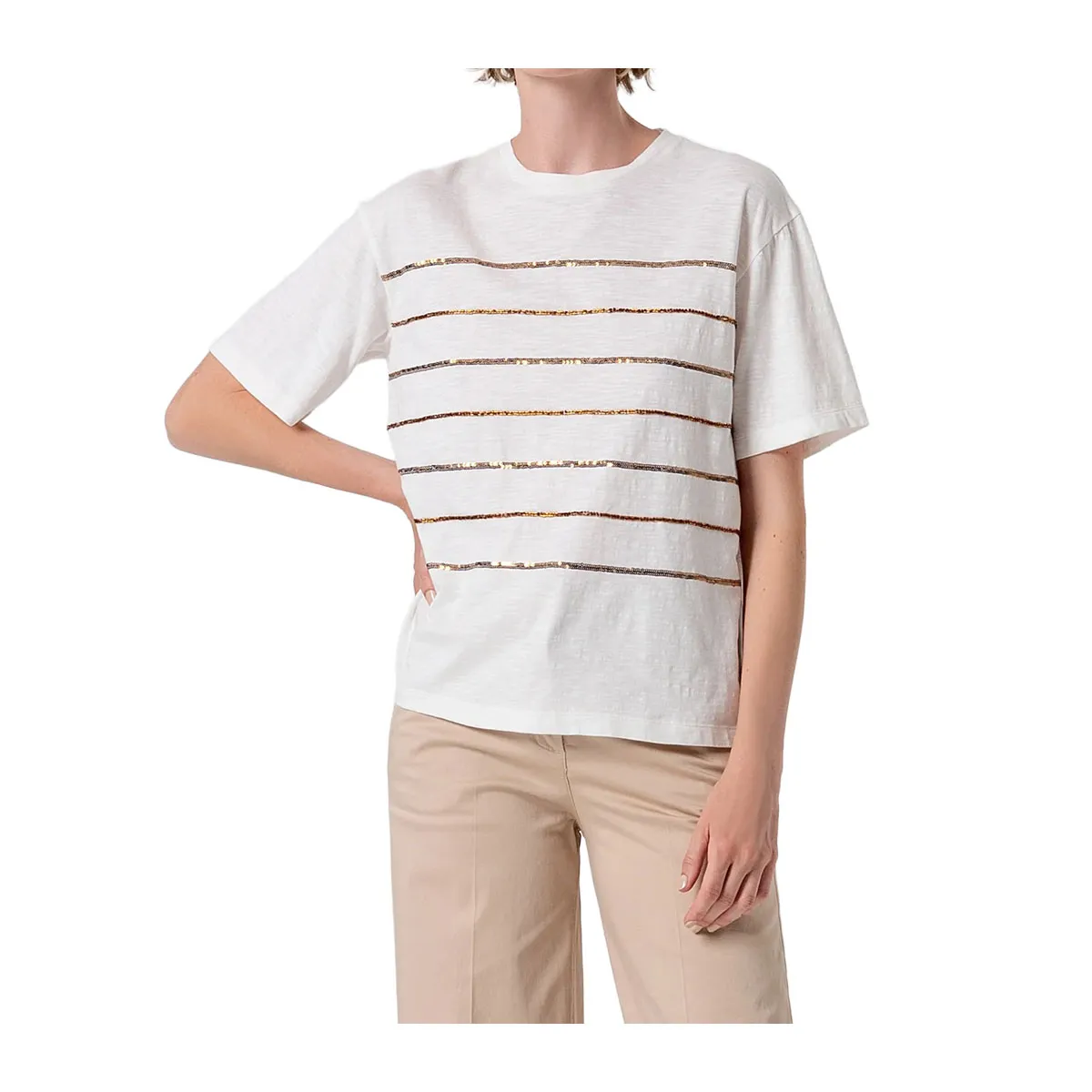 Short-sleeved blouse