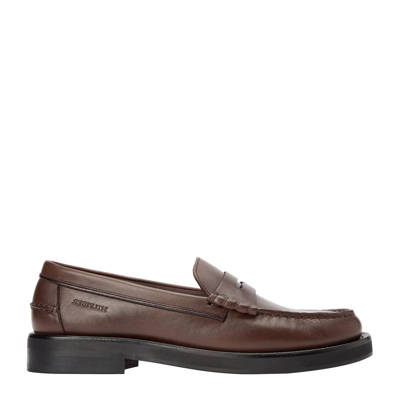 Men's moccasins