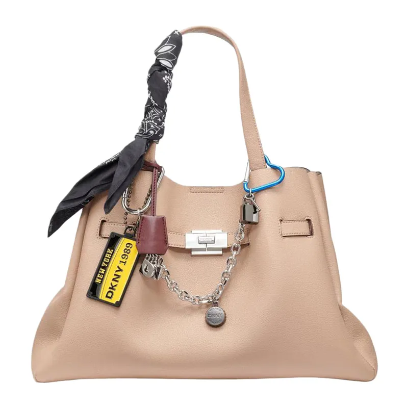 Womens handbag/shoulder bag
