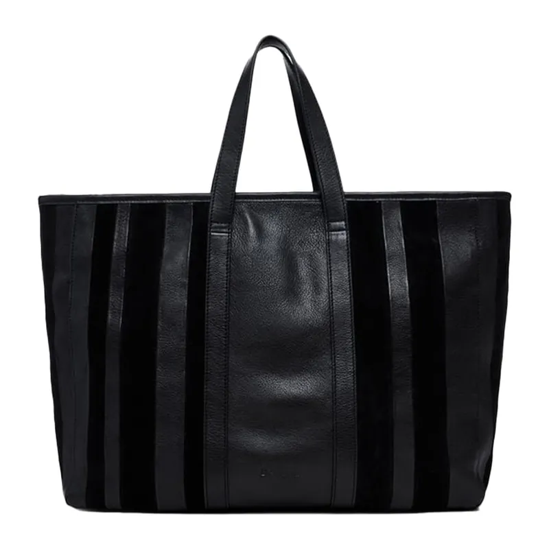 Leather shoulder bag