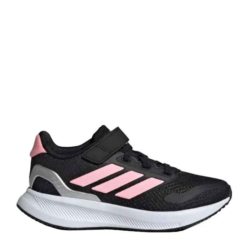 Kids sports shoes