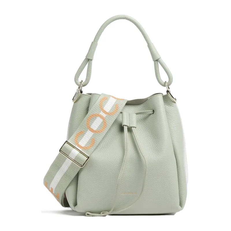 Womens leather handbag/crossbody