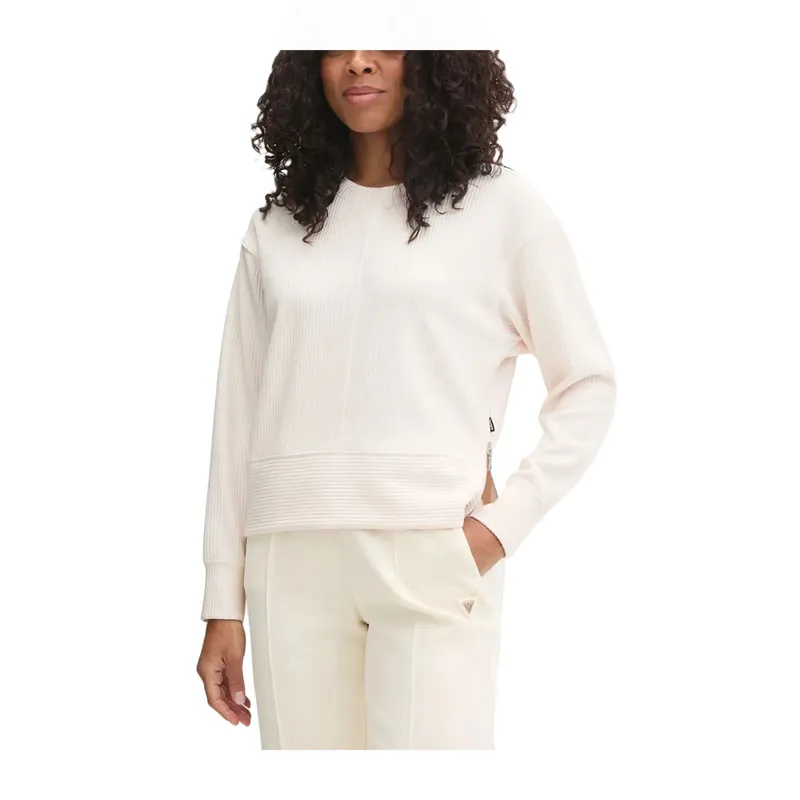 Womens long-sleeved blouse