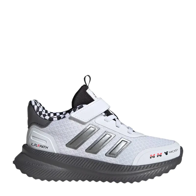 Childrens sports shoes