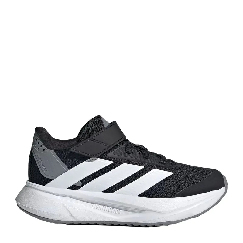 Childrens sports shoes