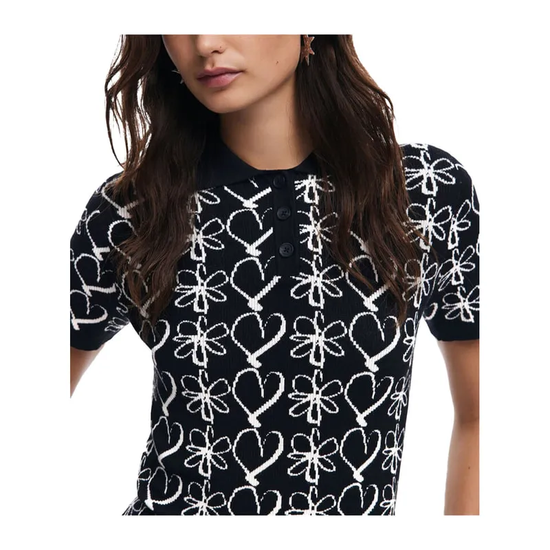 Blouse with collar