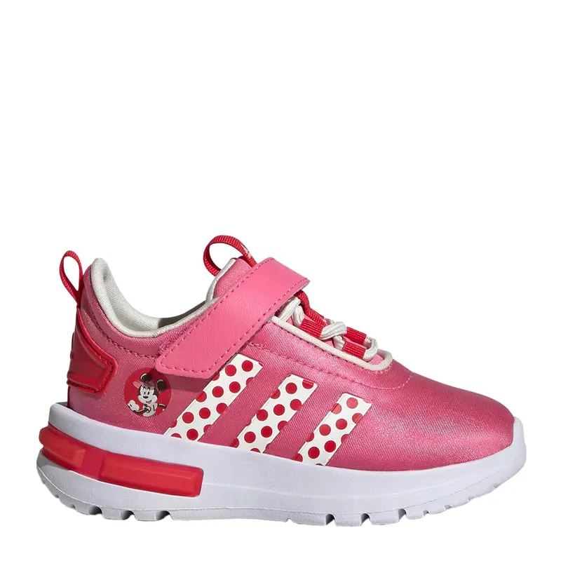 Childrens sports shoes